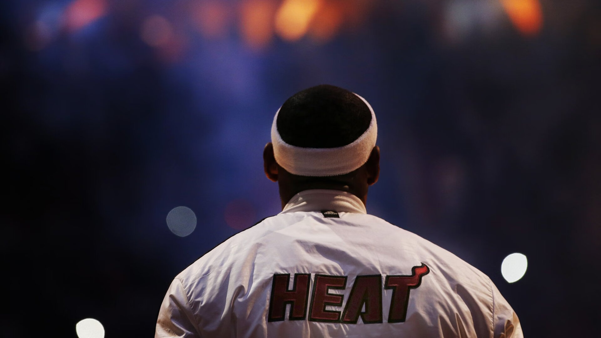快船力克森林狼，季后赛首轮中乔治篮下统治全场，nba快船对森林狼